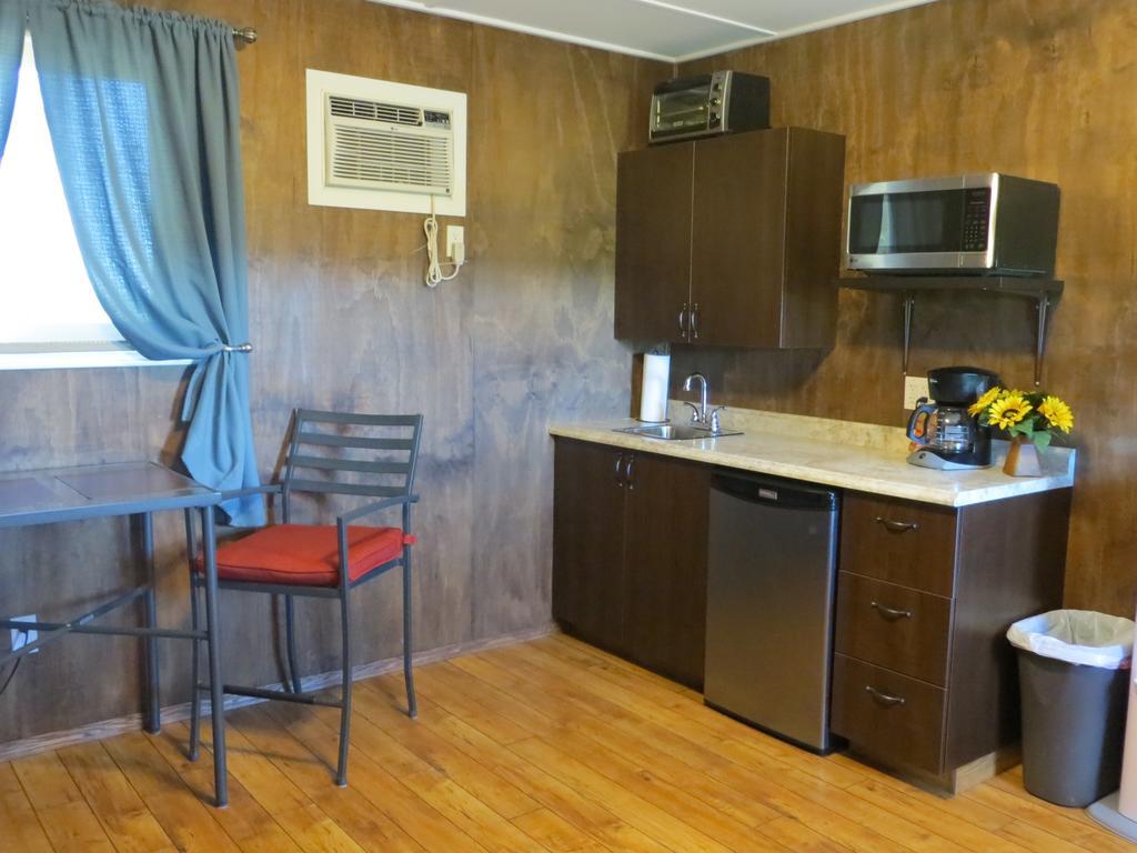 Orchard View Bed And Breakfast มูส จอว์ ภายนอก รูปภาพ